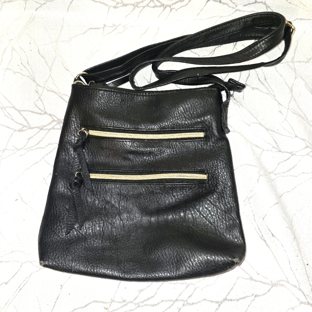 Eac Bags Pebbled Leather Shoulder Bag Brand New